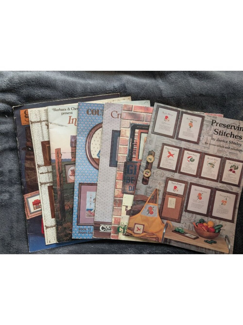 Lot of 7 Cross Stitch Pattern Books/Leaflets - Country & Western Themes